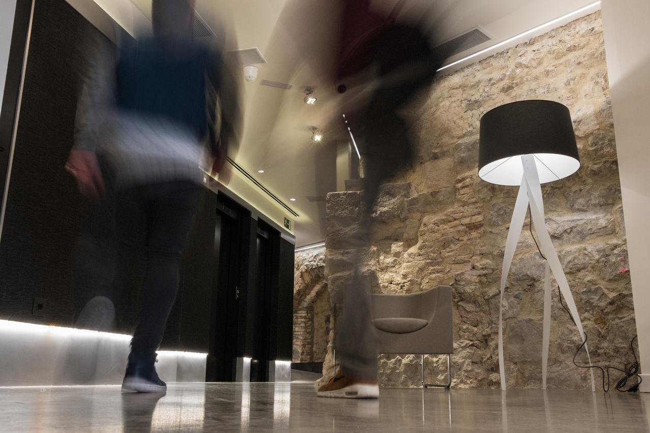 Hotel Pompaelo Plaza Del Ayuntamiento & Spa Pampeluna Zewnętrze zdjęcie