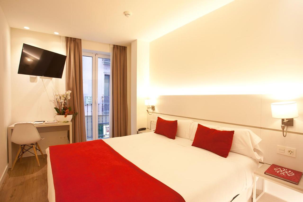 Hotel Pompaelo Plaza Del Ayuntamiento & Spa Pampeluna Zewnętrze zdjęcie