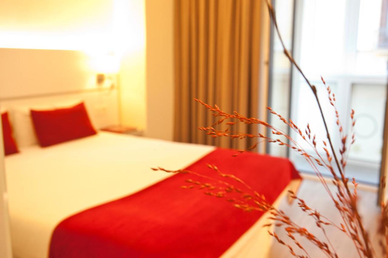 Hotel Pompaelo Plaza Del Ayuntamiento & Spa Pampeluna Zewnętrze zdjęcie