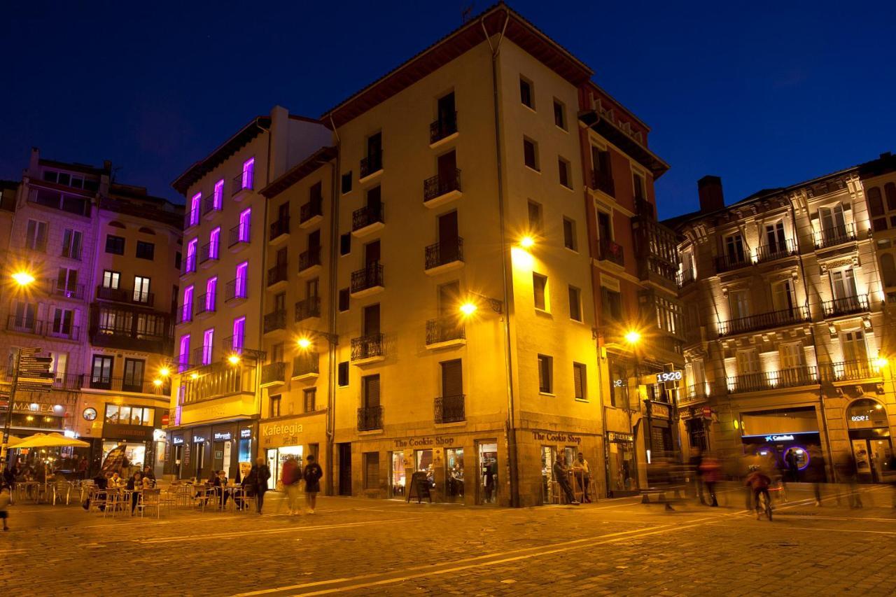 Hotel Pompaelo Plaza Del Ayuntamiento & Spa Pampeluna Zewnętrze zdjęcie